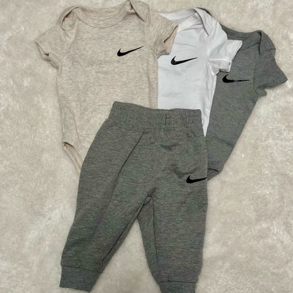 Nike 3M Bodysuit Trio with pants- Tan, White, and Gray - Picture 2 of 6